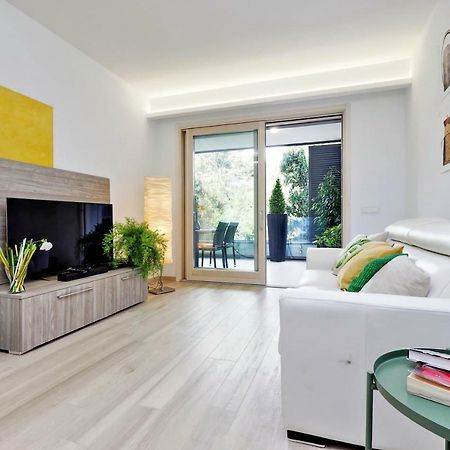 Green Terraced Apartment. 3 Stops From Colosseum מראה חיצוני תמונה