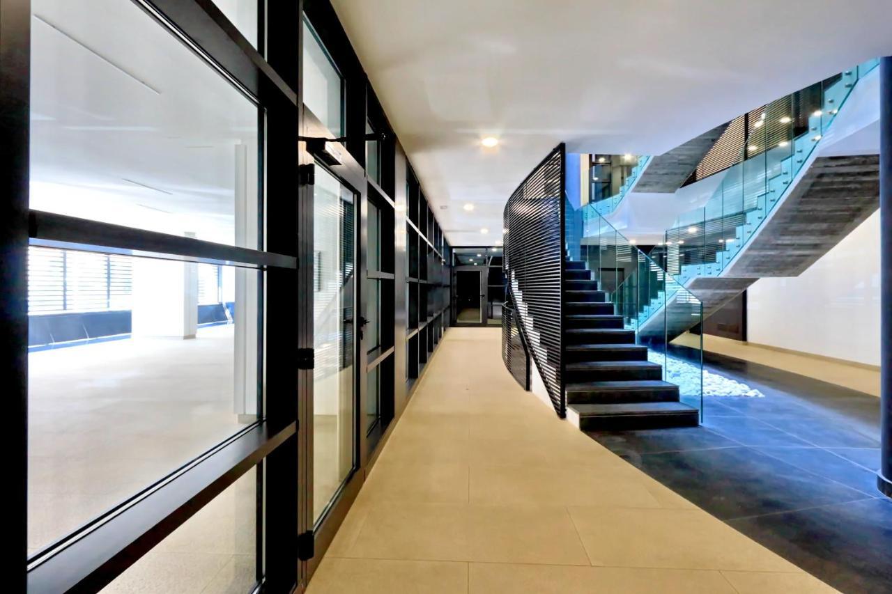 Green Terraced Apartment. 3 Stops From Colosseum מראה חיצוני תמונה